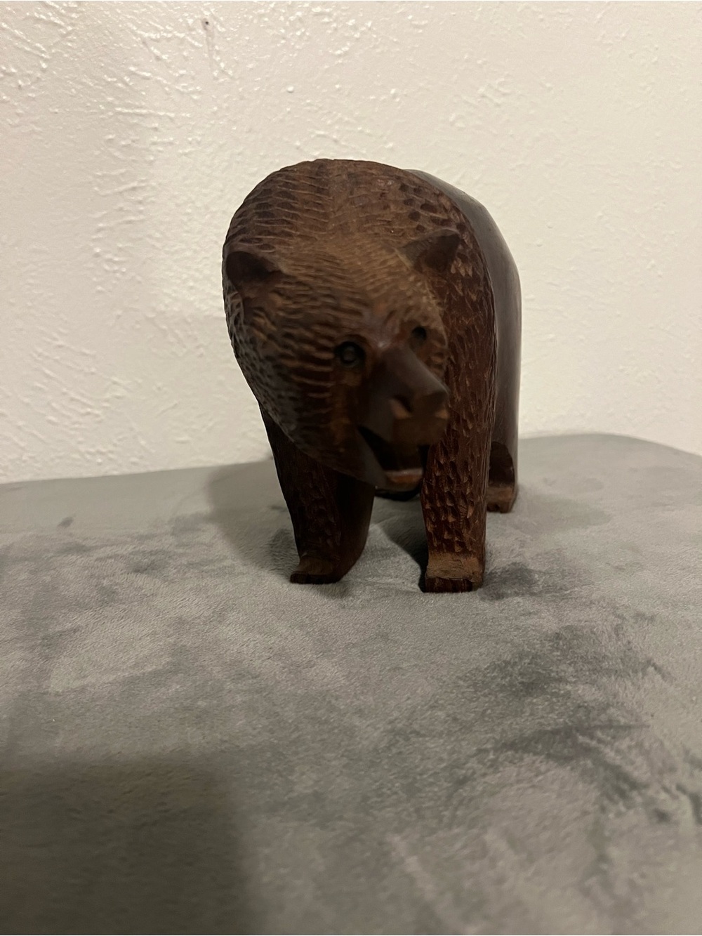 Hand-Carved Wooden Bear Sculpture - Brown - Picture 4 of 8